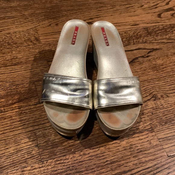 Gold Prada slip on wedges size 38 - Picture 1 of 12